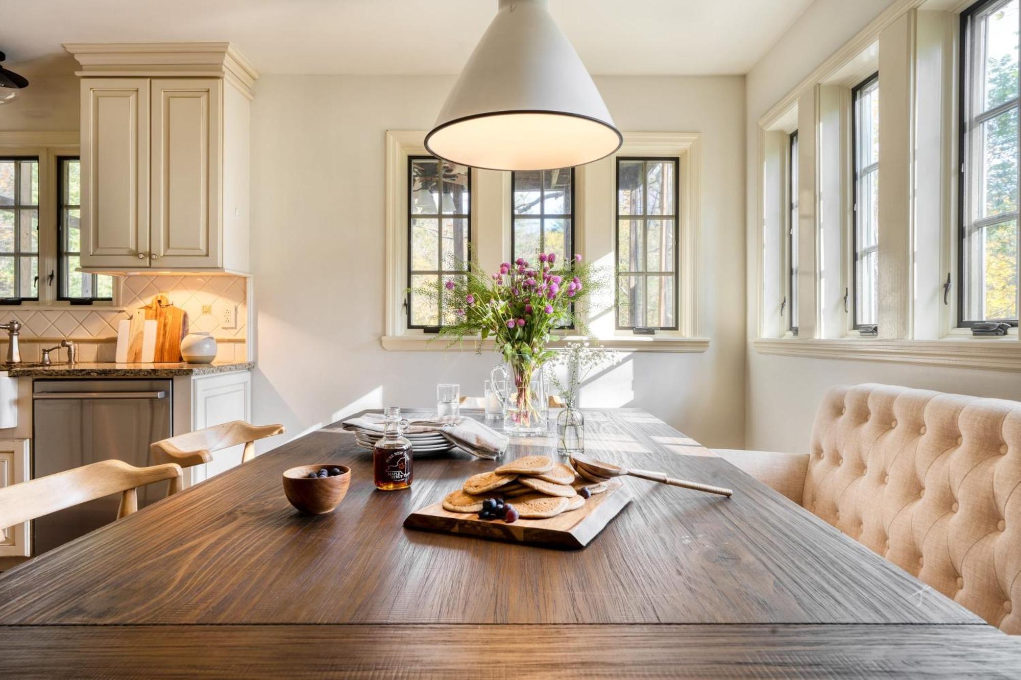 Cortland By Avantstay Charming Heritage Estate W Private Lake Pool Saugerties Exteriér fotografie